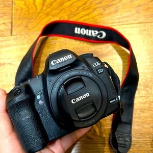 Canon Camera 5D Mark II